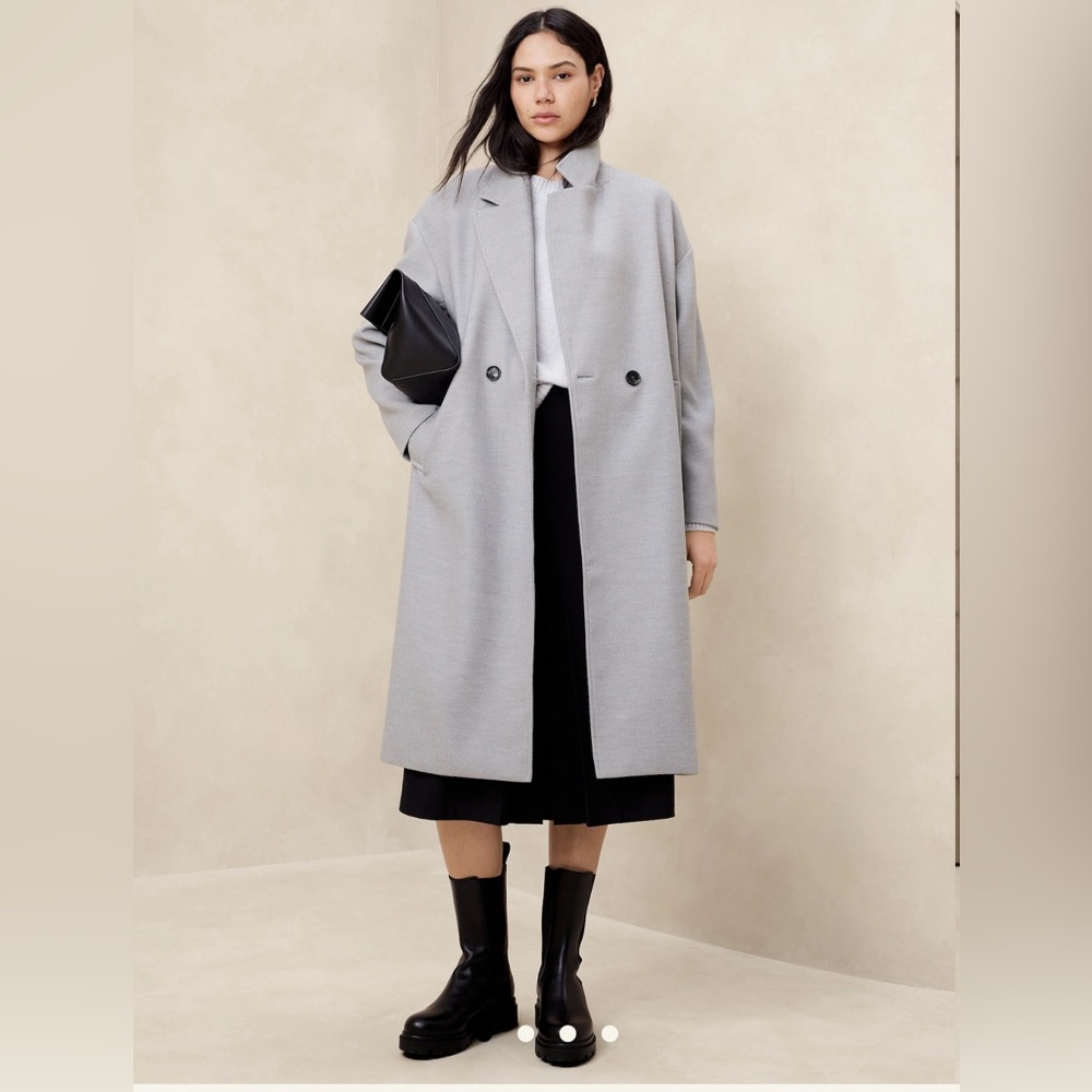 Banana Republic Light Gray Cocoon Coat size L Brand New